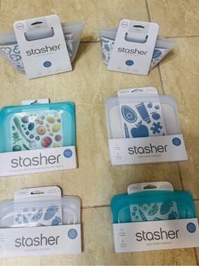 Stasher™  4 Cup Bowl, 2 Cup Bowl, 2 Sandwich & 2 Snacks